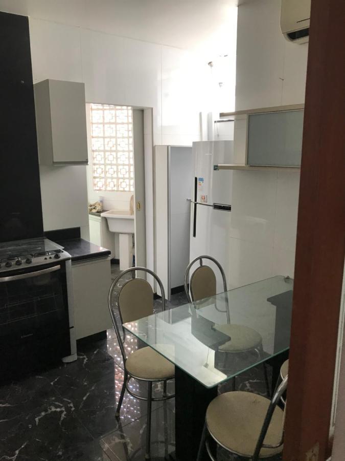 Lindo De Luxo Proximo Ao Arpoador *